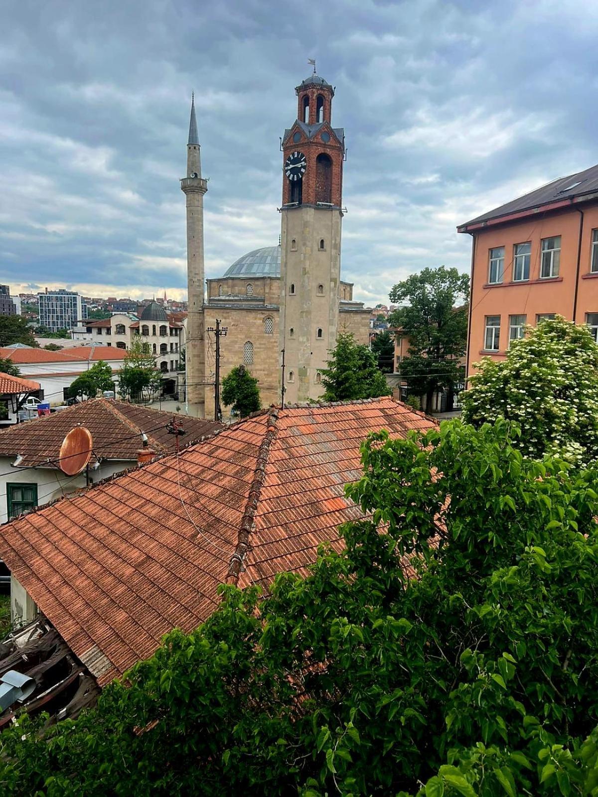 Old Street House Daire Priştine Dış mekan fotoğraf